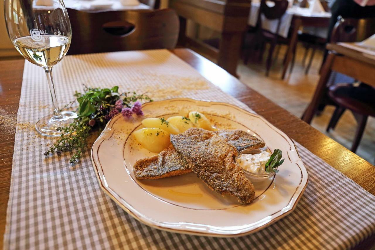 Hotel Tripic, Restaurant And Pizzeria Bohinj Exterior foto